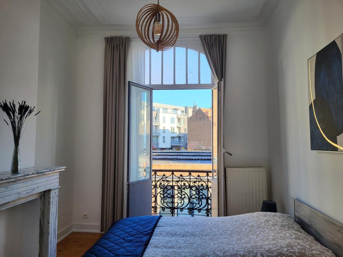 Brussels Bed & Blockchain Private Rooms With Shared Bathroom Etterbeek Экстерьер фото