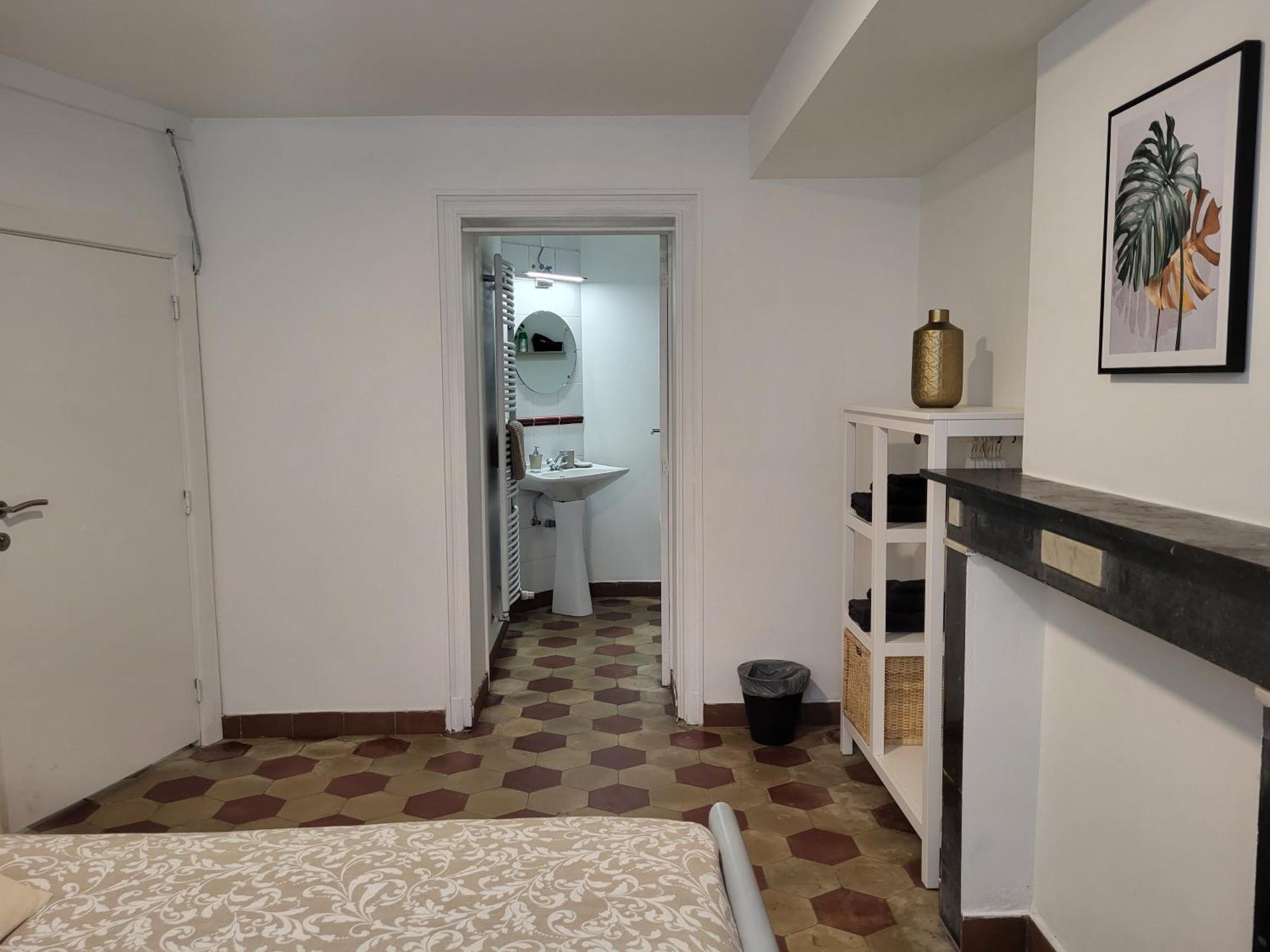 Brussels Bed & Blockchain Private Rooms With Shared Bathroom Etterbeek Номер фото