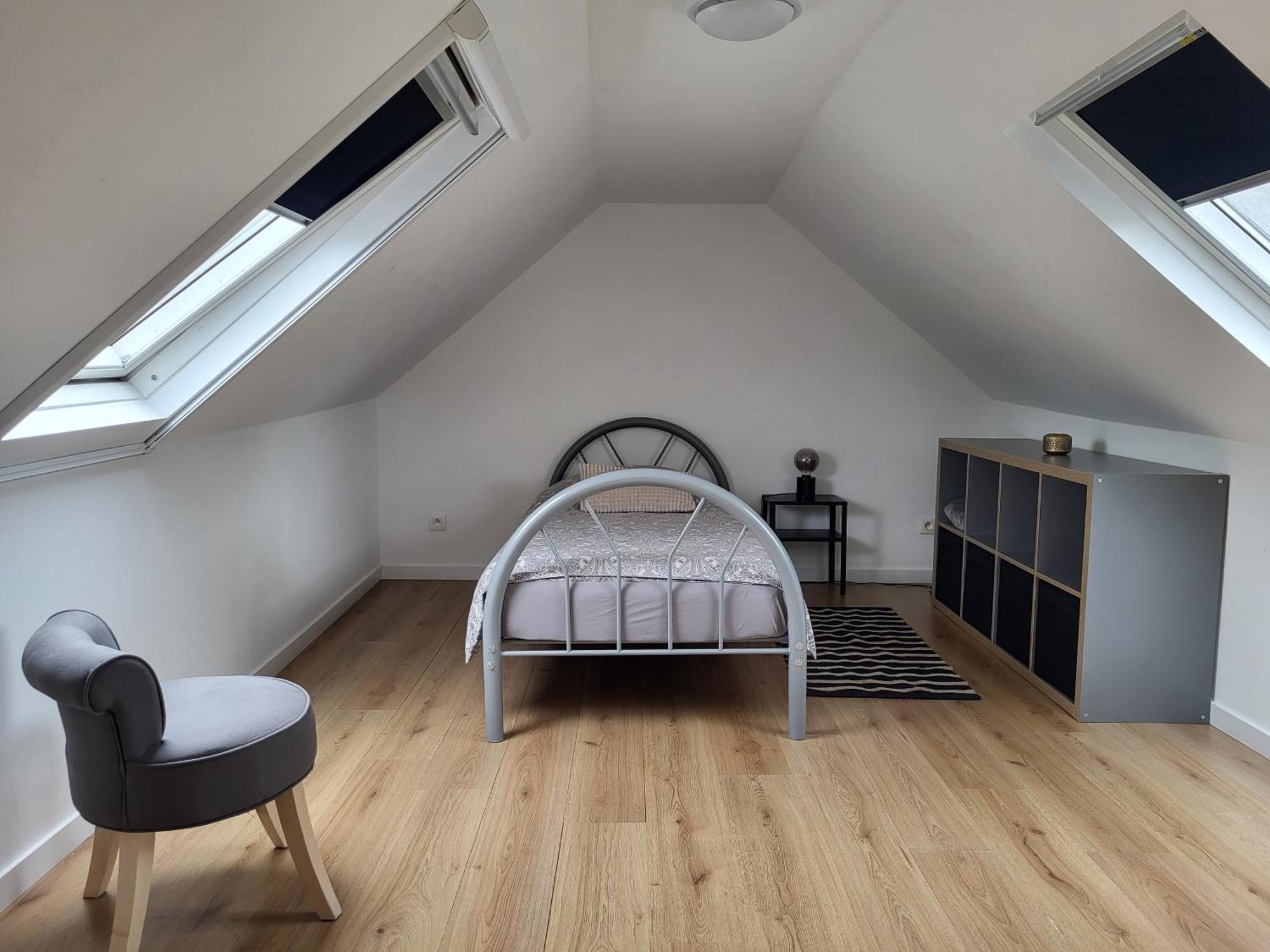Brussels Bed & Blockchain Private Rooms With Shared Bathroom Etterbeek Экстерьер фото